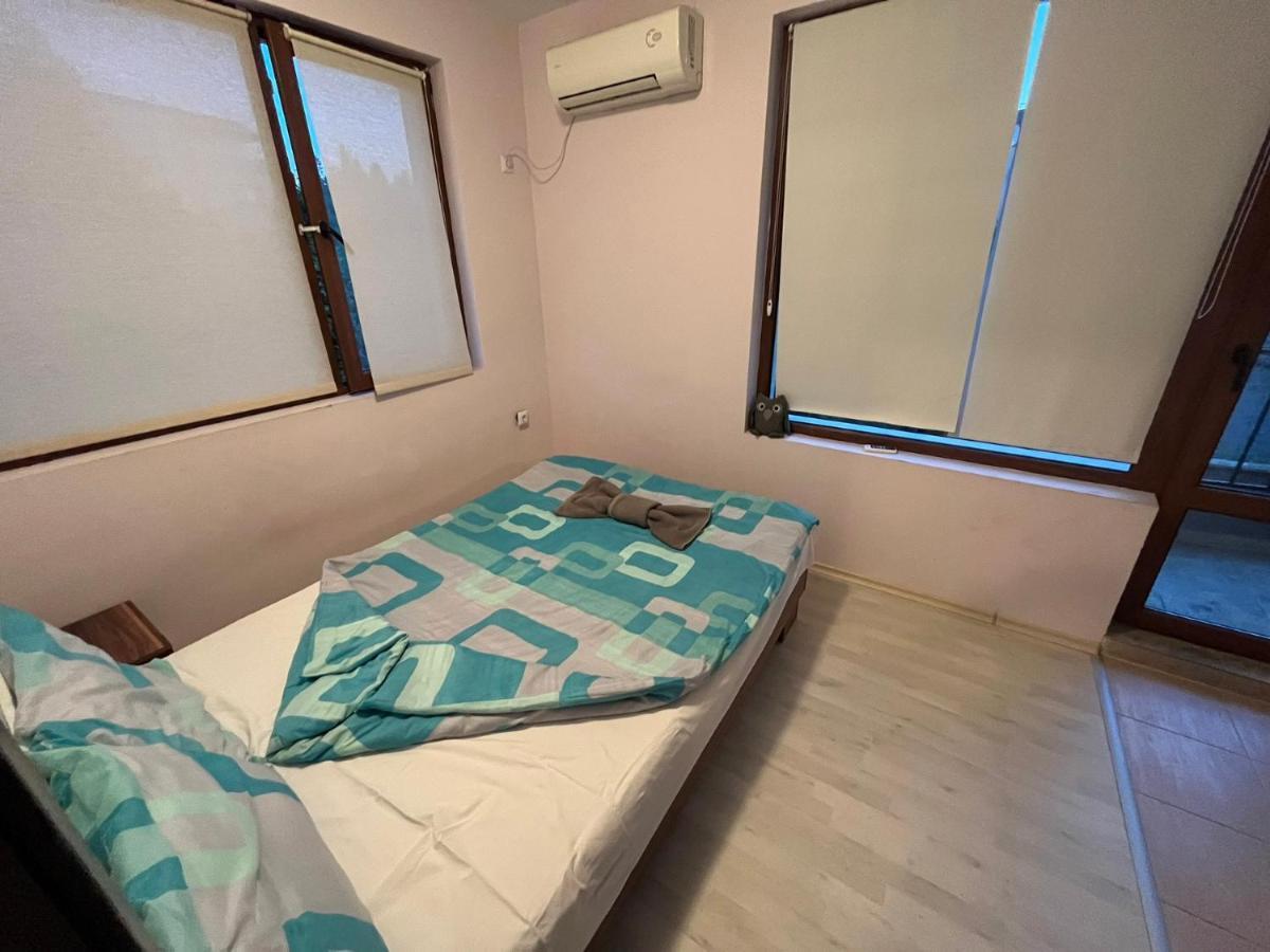 Vqra Sarafovo Apartment Burgas Bagian luar foto