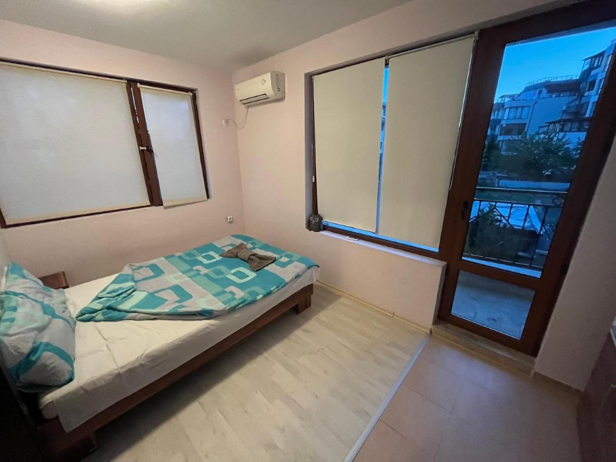 Vqra Sarafovo Apartment Burgas Bagian luar foto